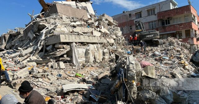 Azərbaycan zəlzələdən sonra Türkiyəyə 21 milyon manatdan çox maddi yardım ayırıb