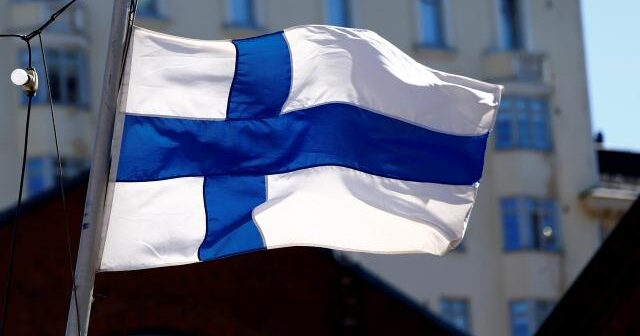 Finlandiya xalqı İsveçi gözləmədən NATO-ya daxil olmağın tərəfdarıdır