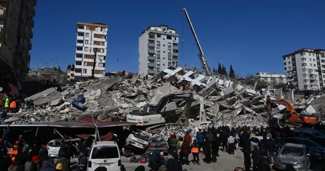 Yaponiya Türkiyəyə zəlzələ ilə bağlı yardımını artıracaq