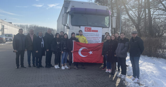 Polşadan Türkiyəyə göndərilən yardım maşını yoldadır