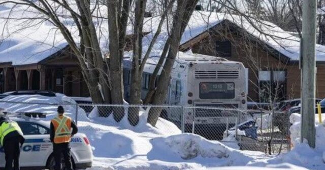 Monrealda avtobus uşaq bağçasına çırpılıb, ölənlər və yaralananlar var