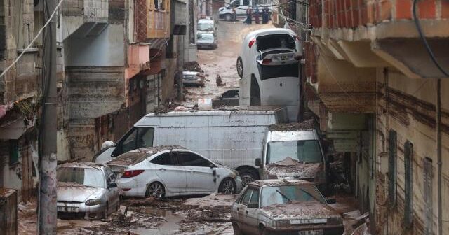 Türkiyədə sel nəticəsində ölənlərin sayı artır