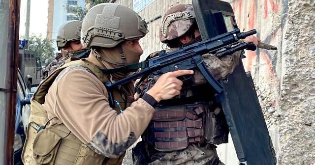 Türkiyədə terror təşkilatlarına bağlı olan 13 nəfər müəyyənləşib