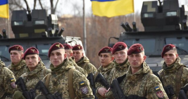 Ukrayna Nazirlər Kabineti hərbi büdcəni 14 milyard dollardan çox artırıb