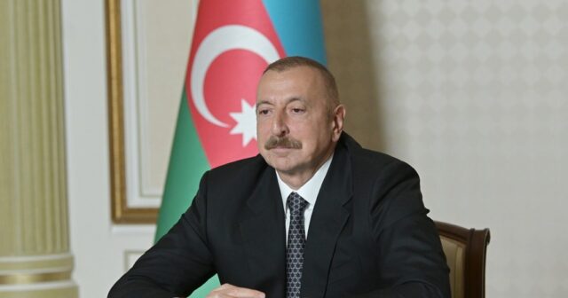 Prezident XXVI Avrasiya İqtisadi Zirvə Toplantısının iştirakçılarına müraciət ünvanlayıb