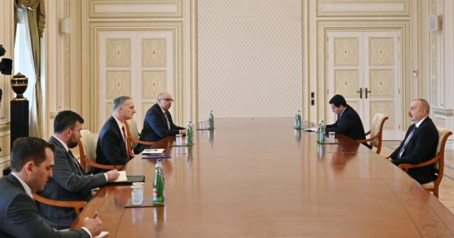 Prezident İlham Əliyev ABŞ Dövlət Departamentinin baş müşavirini qəbul edib