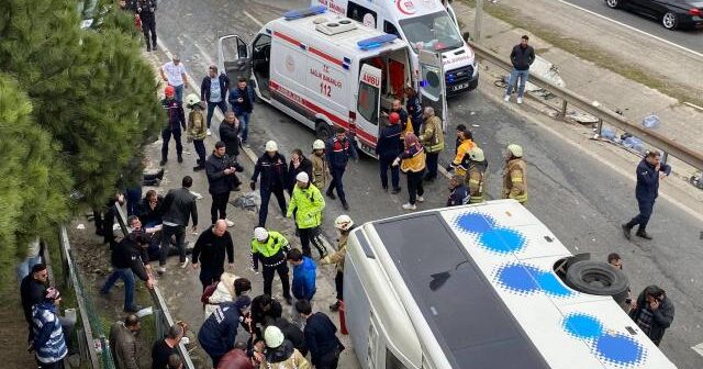 Silivridə zəncirvari yol qəzası: 28 yaralı, 1-i ağır