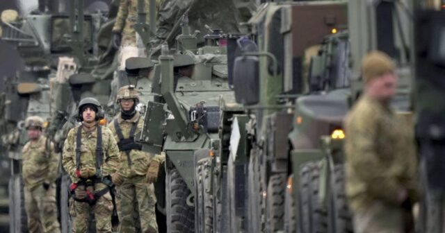 Macarıstan müdafiə naziri: “Avropa öz qoşunlarını Ukraynaya göndərə bilər”