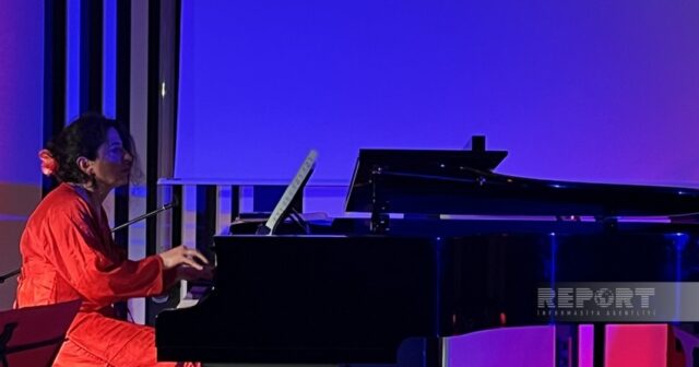 Parisdə incəsənət tədbirində Azərbaycanın görkəmli musiqiçilərinin əsərləri ifa edilib