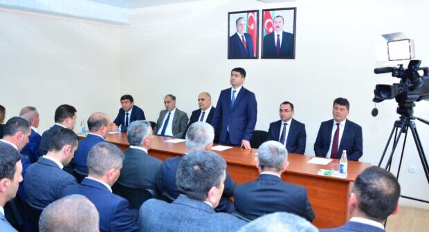 Seymur Orucov Soyuqbulaq qəsəbəsində səyyar qəbulunu keçirib