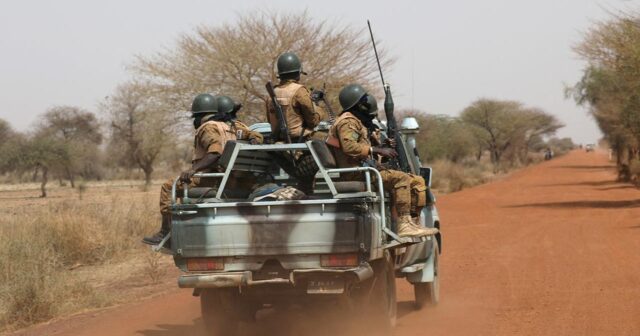 Burkina Fasoda orduya hücum nəticəsində 42 təhlükəsizlik qüvvəsi həlak olub