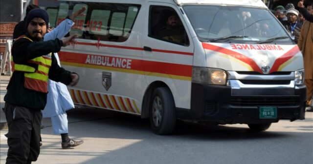 Pakistanda polis şöbəsində partlayış: 12 polis həlak olub