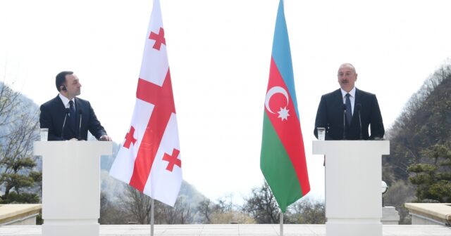 İlham Əliyev: “SOCAR Gürcüstanda uğurla fəaliyyət göstərir”