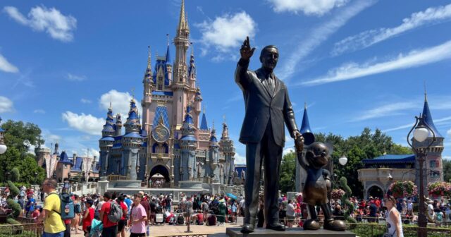 Disney kütləvi ixtisarlar başlayıb