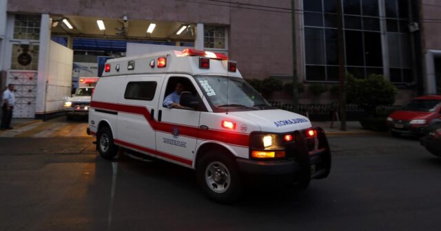 Meksikada yol qəzası: 3 ölü, 30 yaralı