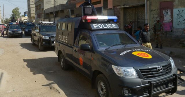 Pakistanda toqquşmalarda 4 polis ölüb