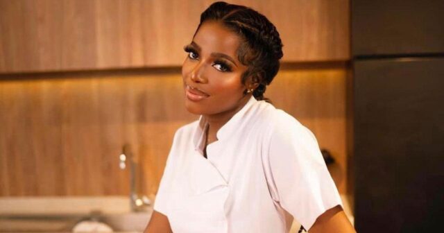 Nigeriyalı aşpaz Ginnesin Rekordlar Kitabına düşüb