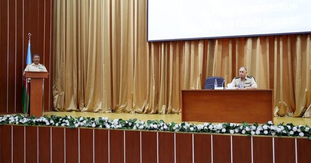 Müdafiə naziri qanunsuz erməni silahlılarının təxribatlarının qarşısının dərhal alınması barədə tapşırıq verib