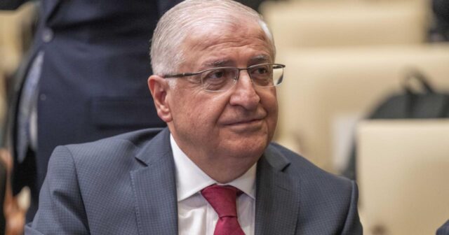 Türkiyənin müdafiə naziri ​​NATO-nun toplantısında iştirak üçün Brüsselə gedib