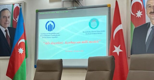 Ailə dəyərləri: Azərbaycan milli modeli Dövlət Pedaqoji Kollecində müzakirə olundu – FOTO