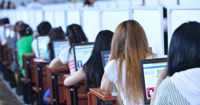 Parlament müəllimlərin sertifikasiyası ilə bağlı dəyişikliyi qəbul edib