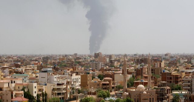 Sudan hava məkanını bağlayıb