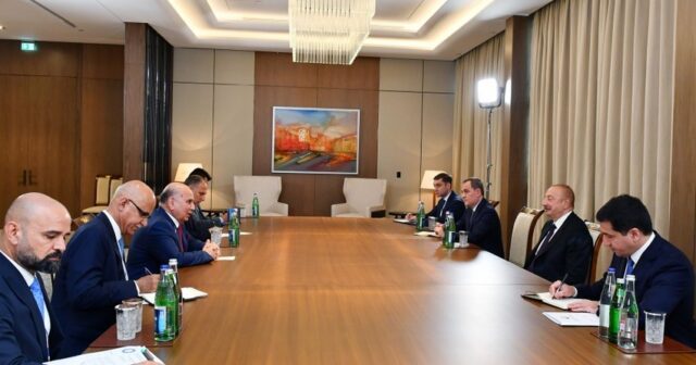 Prezident İlham Əliyev İraqın Baş nazirinin müavinini qəbul edib