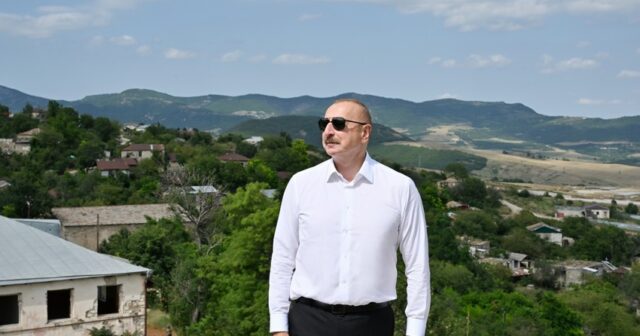 İlham Əliyev Xocalının işğaldan azad edilmiş Çanaqçı və Sığnaq kəndlərində olub