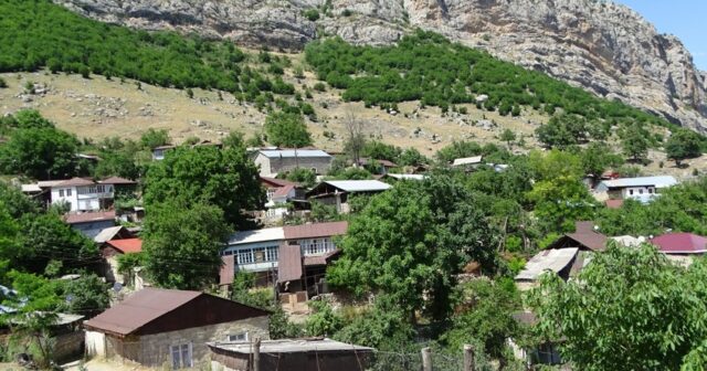 Daşaltı kəndində 228 ev inşa ediləcək