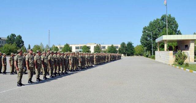 Azərbaycan Ordusunun Baş Qərargah rəisi hərbi hissə və bölmələrin döyüş hazırlığını yoxlayıb