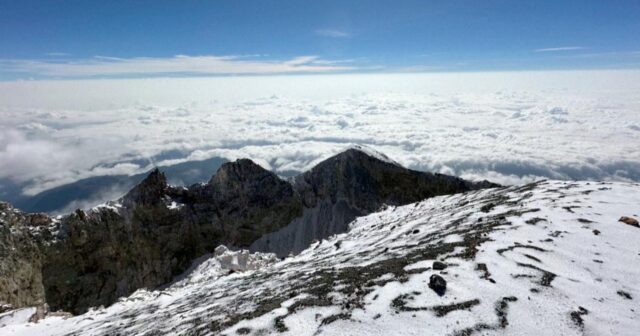 Meksikanın ən yüksək dağına çıxan 4 alpinist yıxılaraq ölüb