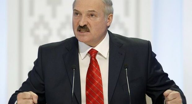Lukaşenko Polşa ilə “münasibətləri düzəltmək” əmrini verib