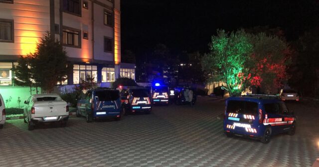 Sünnət toyunda atışma: ölən v yaralanan var