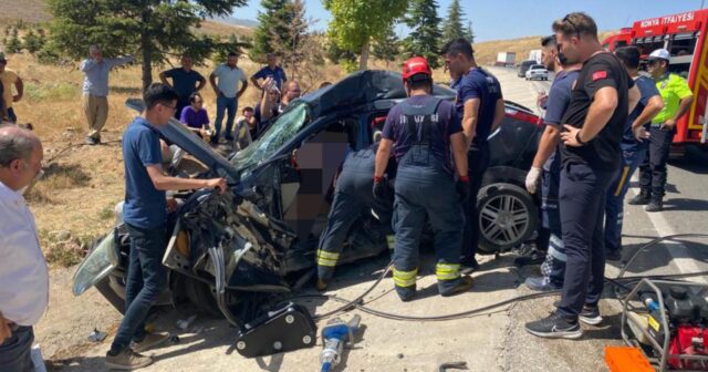 Türkiyədə dəfndən qayıdanlar qəzaya düşdü: 2 ölü, 2 yaralı