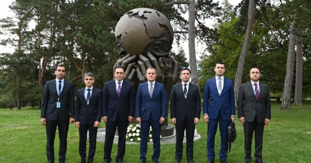 Azərbaycanın XİN başçısı Cenevrədə “Düşüncələr və Arzular” heykəlini ziyarət edib