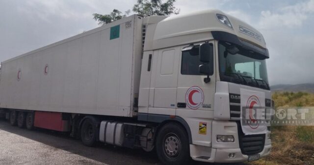 Azərbaycan Qızıl Aypara Cəmiyyətinin göndərdiyi un dolu TIR-lar 12 gündür Ağdam-Xankəndi yolunda gözləyir