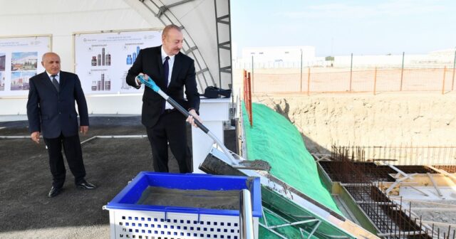 İlham Əliyev “Çinar-Servis” İstehsal-kommersiya firmasının yeni müəssisəsinin təməlini qoyub