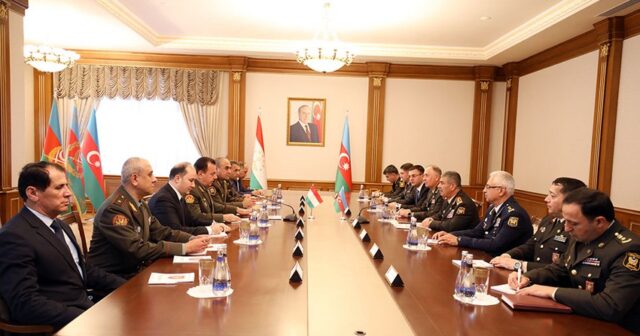Azərbaycan və Tacikistan müdafiə nazirləri hərbi əməkdaşlıq məsələlərini müzakirə ediblər