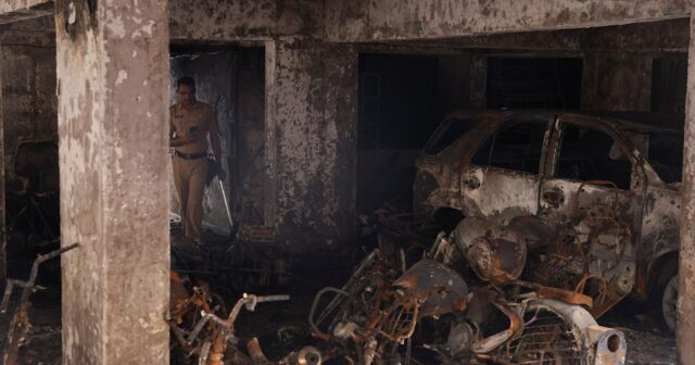 Hindistanın Maharaştra ştatında binada baş verən yanğında 7 nəfər ölüb