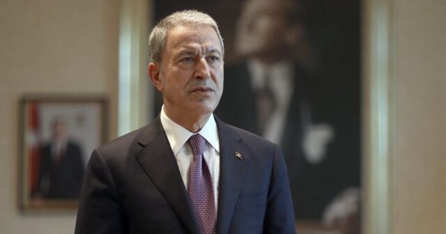 Hulusi Akar: “Ermənistan səhv yola düşərsə, bunun nəticəsi ağır olacaq”