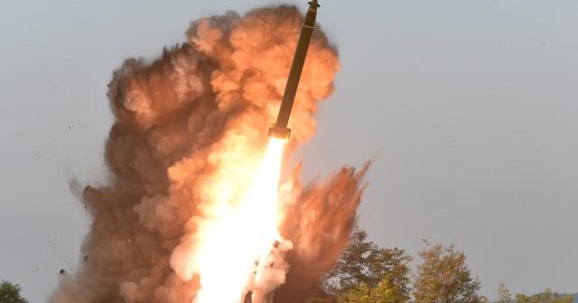 Cənubi Koreya administrasiyası Şimali Koreyanın Rusiyaya taktiki idarə olunan raketlər sata biləcəyini bildirib