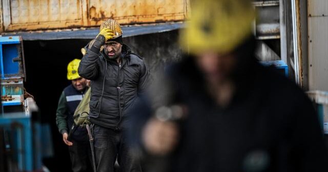 Malidə qanunsuz qızıl mədəninin çökməsi nəticəsində 70 nəfər ölüb