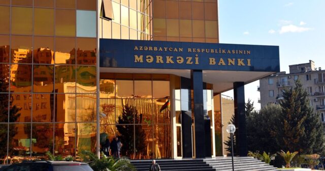 Mərkəzi Bank “VTB Azərbaycan”ın vəzifəli şəxsini cərimələdi