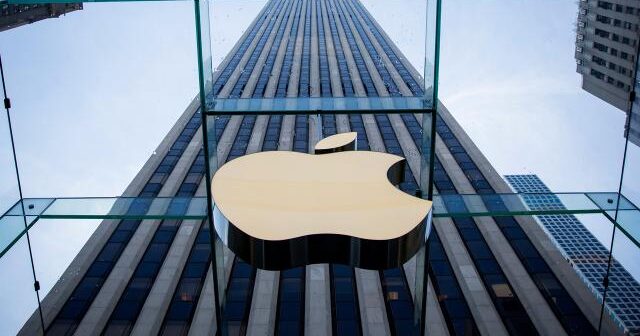 “Apple” Aİ tərtibatçılarına proqramlarını öz saytlarından təklif etməyə icazə verəcək