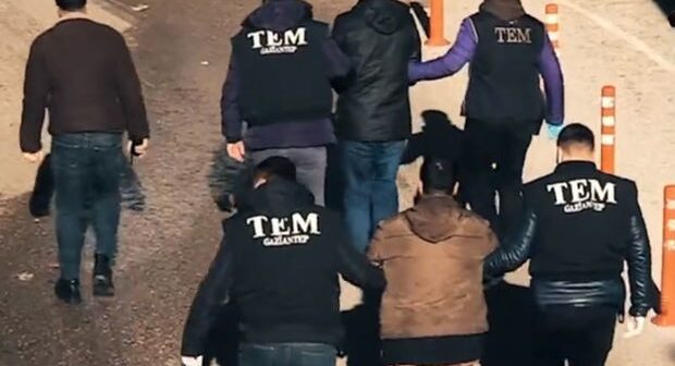 Türkiyənin 14 vilayətində FETÖ ilə əlaqəsi olan 60 nəfər saxlanıldı – VİDEO