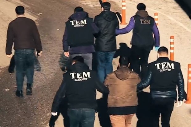 Türkiyədə FETÖ ilə əlaqəsi olan 60 nəfər saxlanıldı – VİDEO