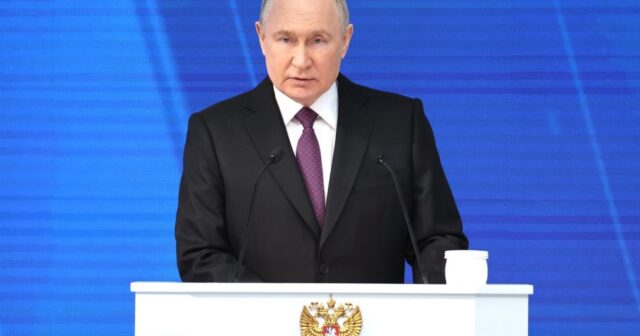 Putin məmurlardan TƏLƏB ETDİ: “Rusları uşaq sahibi olmağa məcbur edin”
