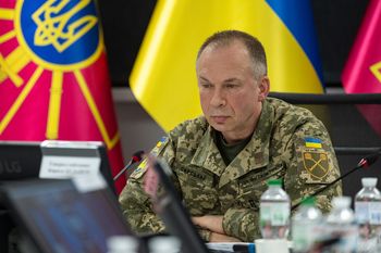 Ukrayna ordusunun Baş komandanı tərəfdaş ölkələri cəbhədəki gərgin vəziyyət barədə məlumatlandırıb