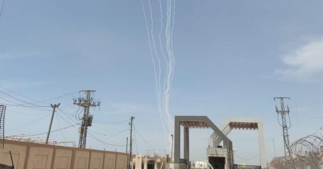 İsrailin mərkəzi yanvardan bəri ilk dəfə raket hücumuna məruz qaldı