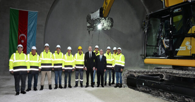 Prezident Əhmədbəyli-Füzuli-Şuşa avtomobil yolunda birinci tunelin açılışında iştirak edib – YENİLƏNİB